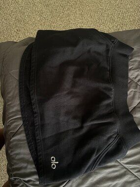 ALO Black Accolade Skirt